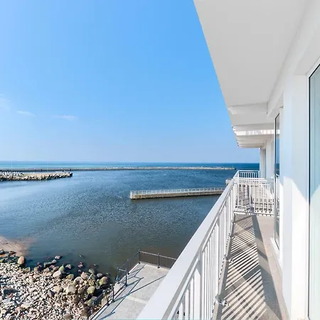 Apartmanhotel Marina Royale Darlowo - Ultra Mar Nad Morzem
