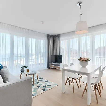 Apartmanhotel Marina Royale Darlowo - Ultra Mar Nad Morzem 4*