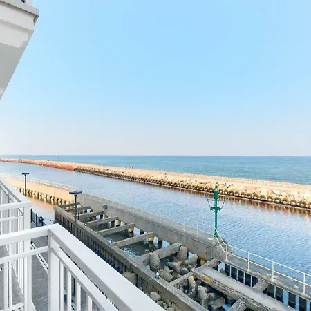Marina Royale Darlowo - Ultra Mar Nad Morzem מלון דירות 4*