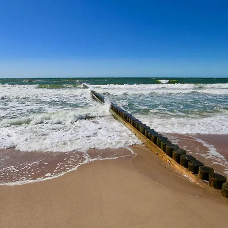 Marina Royale Darlowo - Ultra Mar Nad Morzem מלון דירות דארלובקו