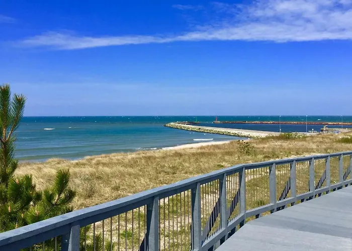 Marina Royale Darlowo - Ultra Mar Nad Morzem Apartmanhotel Darlowko