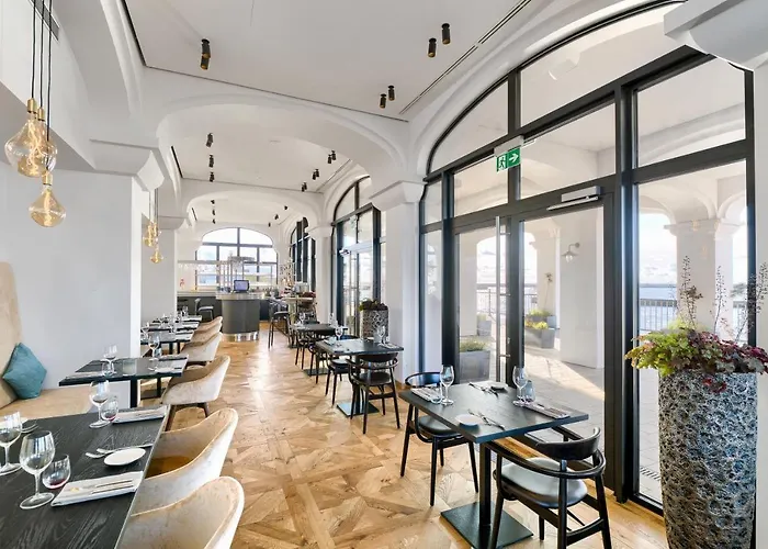 Marina Royale Darlowo - Ultra Mar Nad Morzem Apartmanhotel